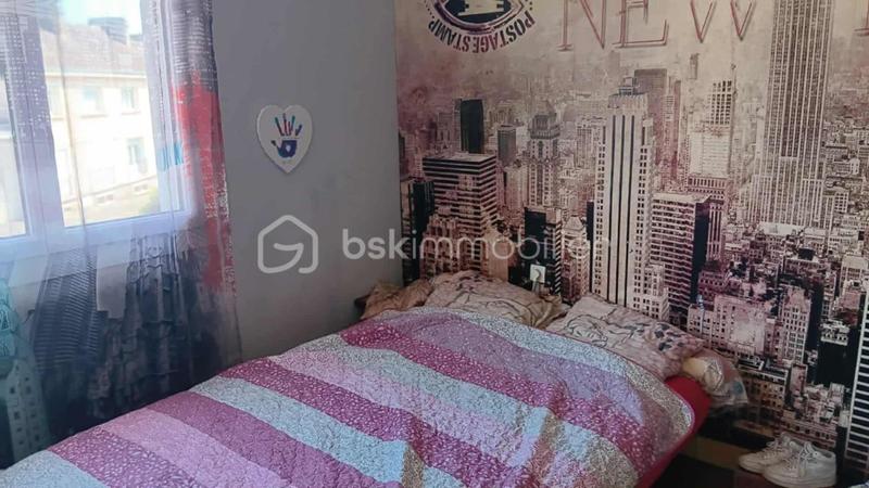 Maison - 90 m² - 6 pièces