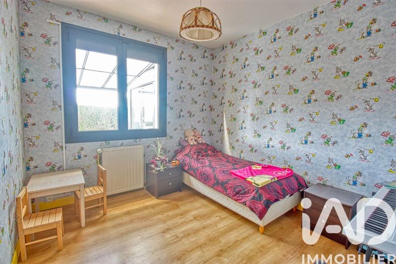 Maison - 175 m² - 9 pièces