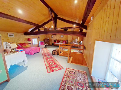 Maison - 194 m² - 7 pièces