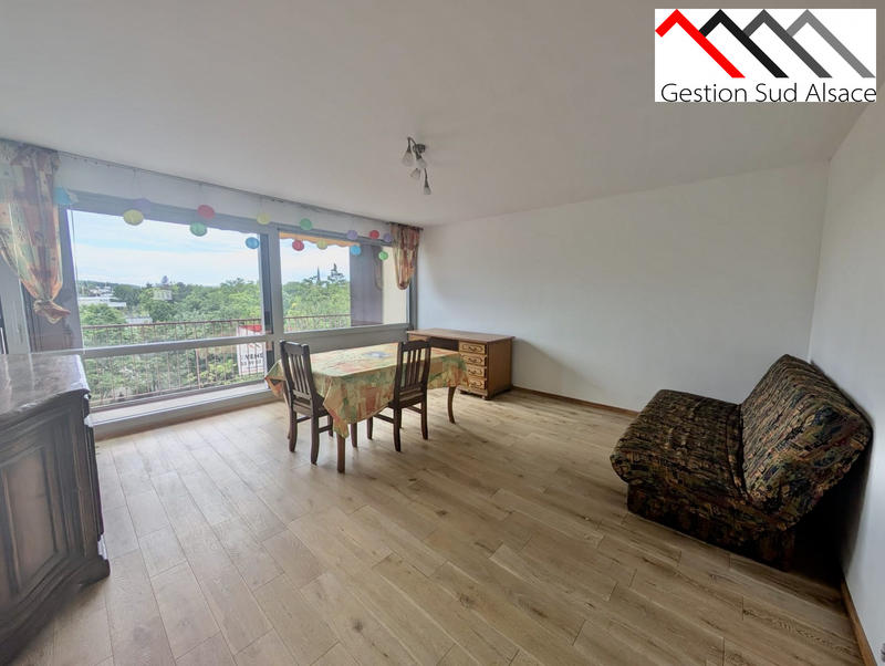 Appartement - 75 m² - 3 pièces