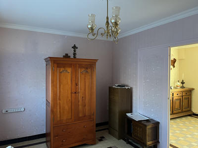 Maison - 98 m² - 7 pièces