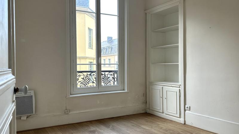 Appartement - 84 m² - 4 pièces