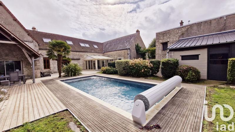 Maison - 215 m² - 7 pièces