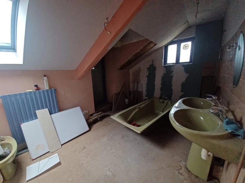 Maison - 174 m² - 6 pièces