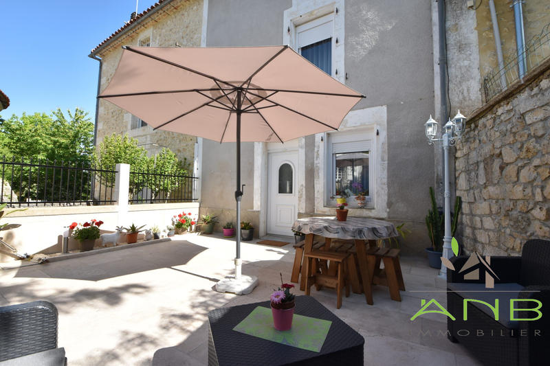 Maison - 136 m² - 6 pièces