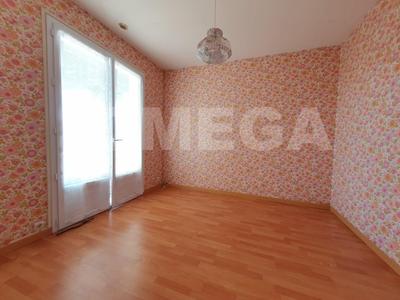 Maison - 108 m² - 6 pièces