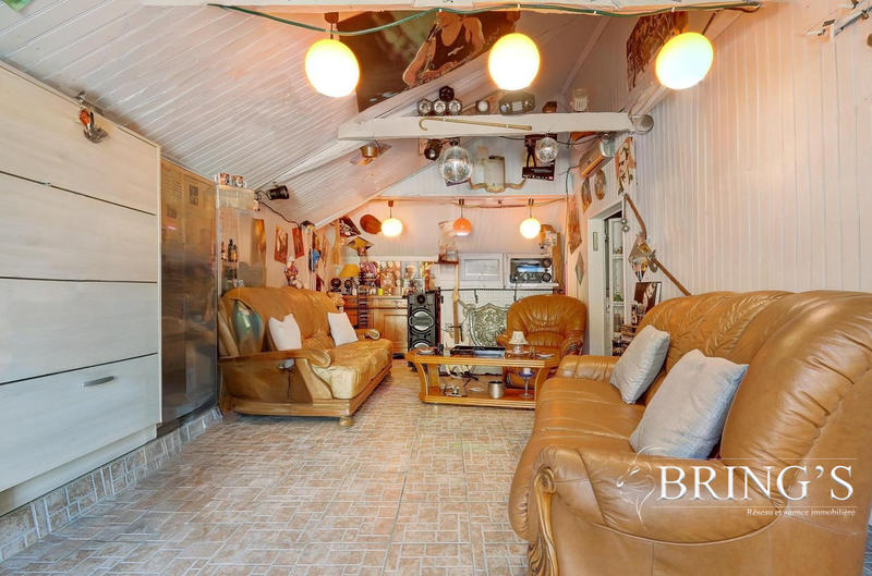 Maison - 188 m² - 8 pièces