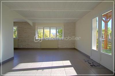 Maison - 152 m² - 7 pièces