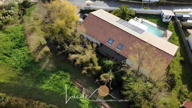 Maison - 184 m² - 6 pièces