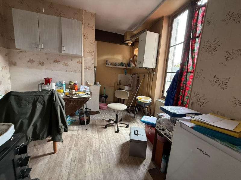 Immeuble - 186 m² - 10 pièces