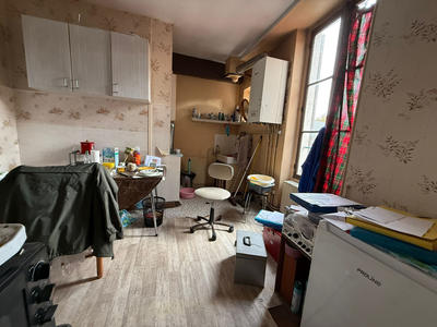 Immeuble - 186 m² - 10 pièces