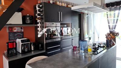 Maison de village - 103 m² - 3 pièces