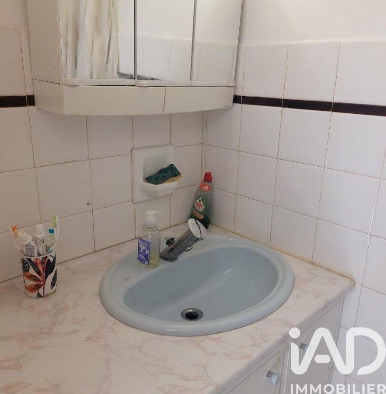 Appartement - 79 m² - 2 pièces