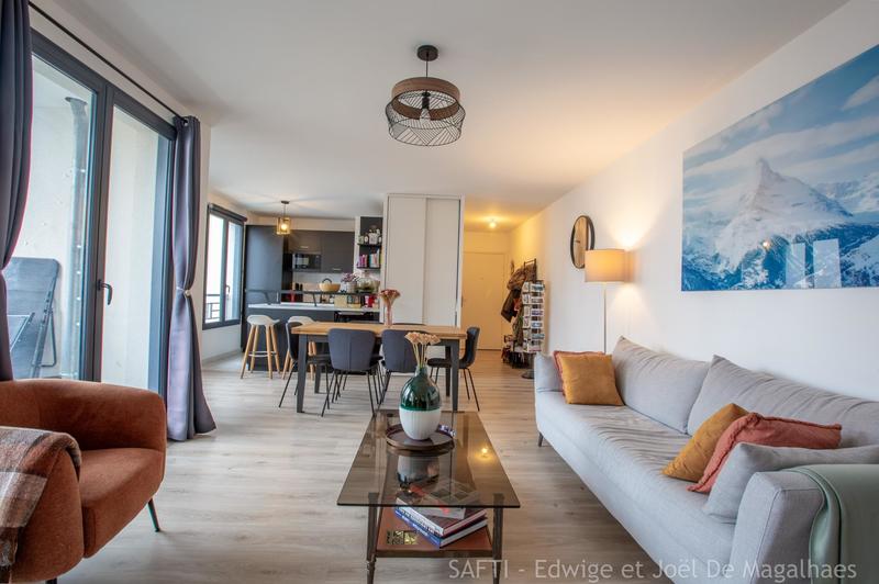 Appartement - 86 m² - 4 pièces