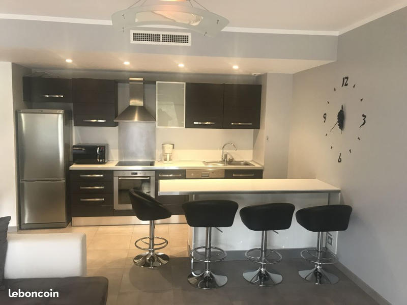 Appartement - 49 m² - 2 pièces