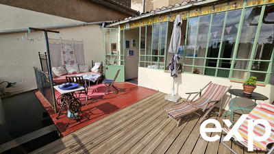 Maison traditionnelle - 205 m² - 7 pièces