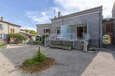 Propriété - 117 m² - 5 pièces