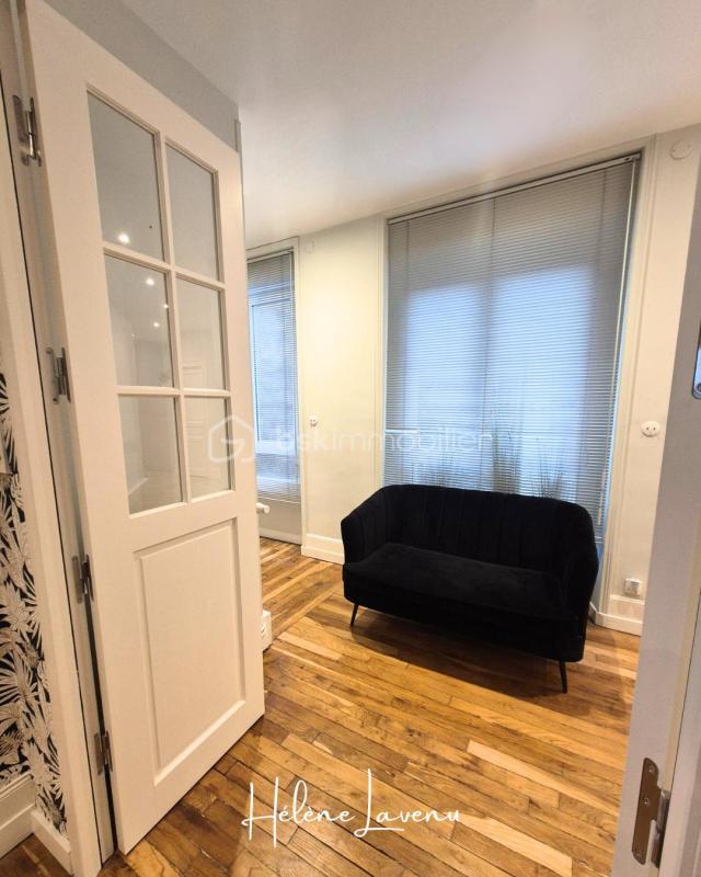 Appartement - 181 m² - 5 pièces