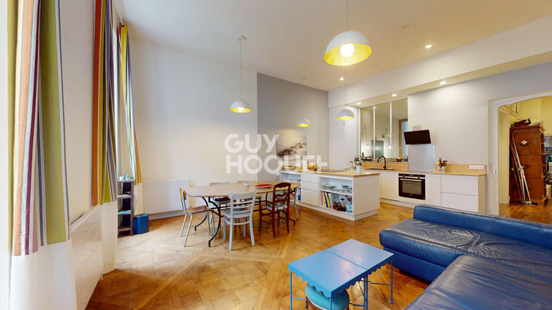 Appartement - 140 m² - 4 pièces