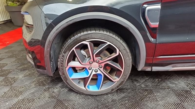 Lynk &amp; Co 01 1.5 Phev 261 Ch Dcth7