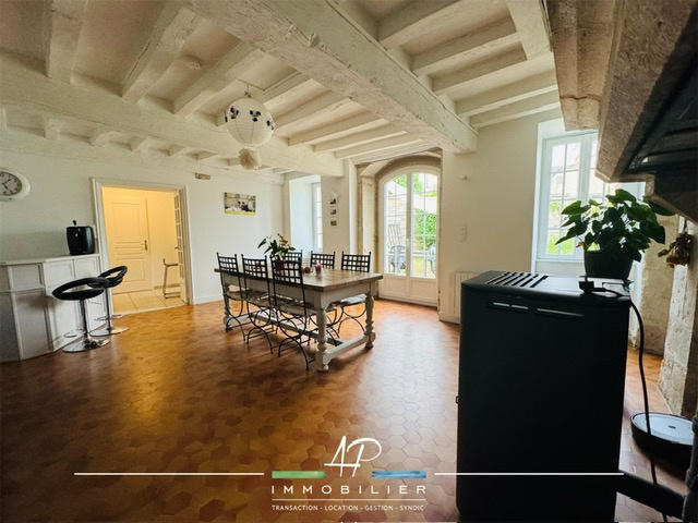 Maison de village - 112 m² - 4 pièces