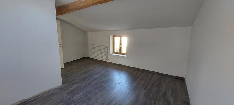 Maison - 220 m² - 6 pièces