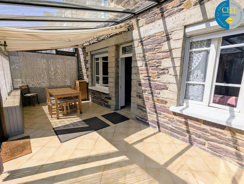 Maison - 108 m² - 6 pièces