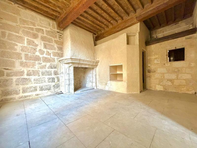 Appartement ancien - 101 m² - 4 pièces