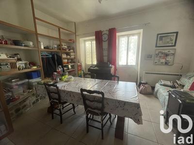 Maison - 100 m² - 7 pièces