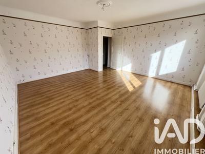 Appartement - 75 m² - 3 pièces