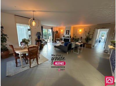 Maison - 137 m² - 5 pièces