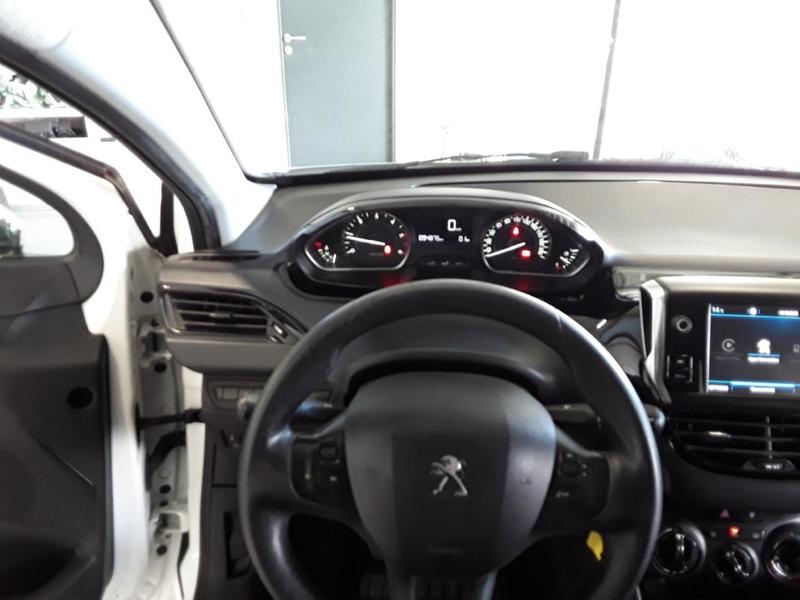 Peugeot 208 1.6 Bluehdi 75 Cv Business