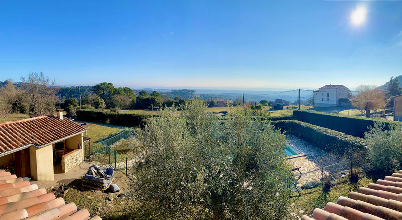 Maison - 133 m² - 9 pièces