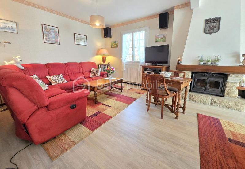 Maison - 135 m² - 6 pièces