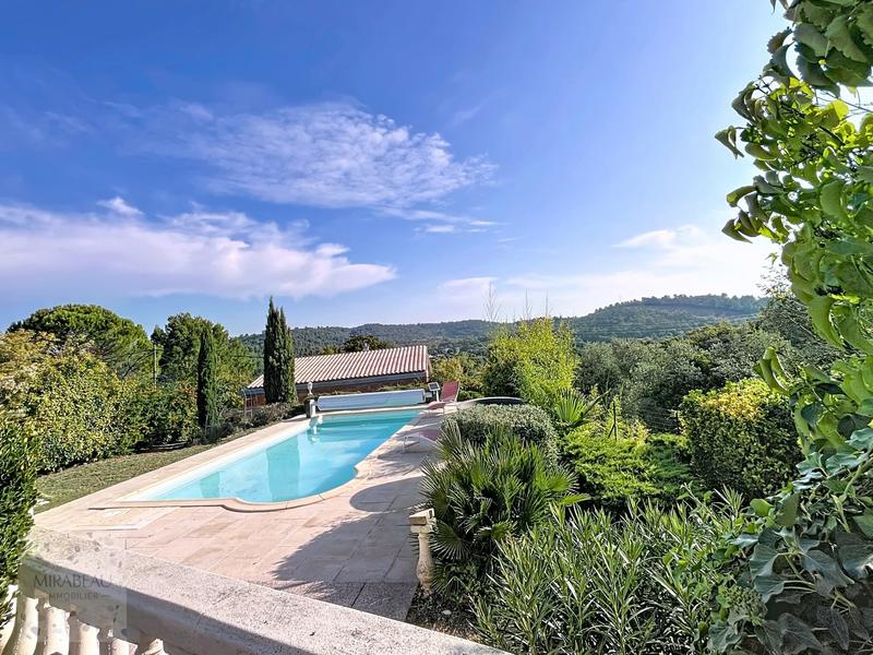 Villa - 103 m² - 5 pièces