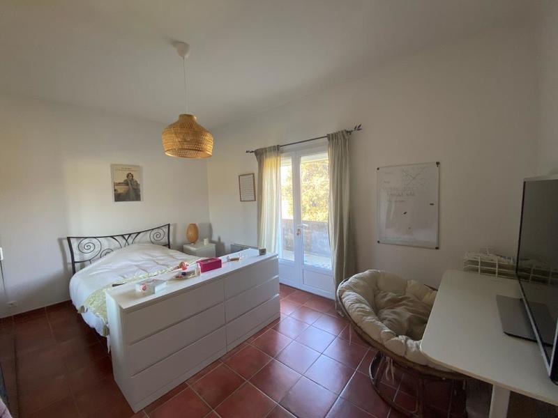 Maison - 250 m² - 7 pièces