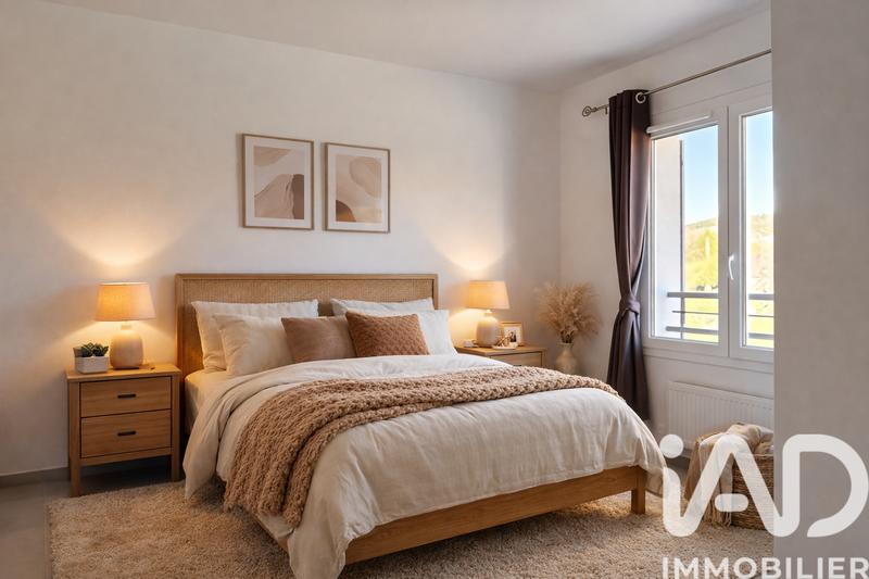 Maison - 87 m² - 4 pièces