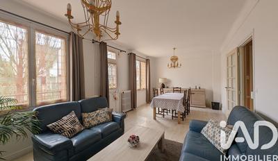 Maison - 85 m² - 5 pièces