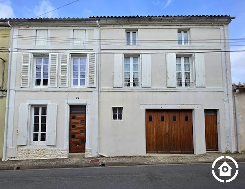 Maison ancienne - 156 m² - 7 pièces