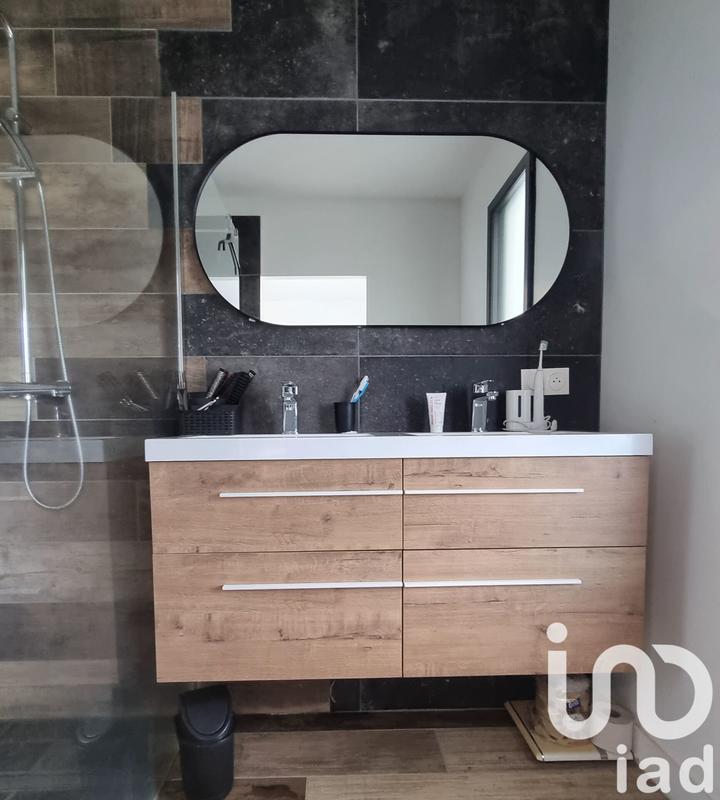 Maison - 147 m² - 6 pièces