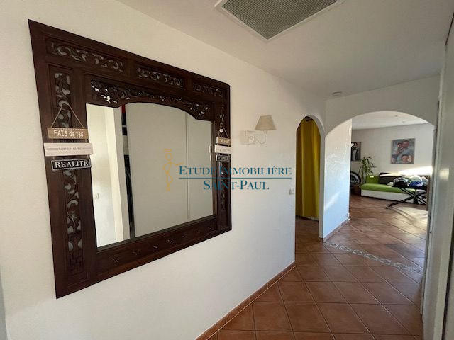 Villa - 201 m² - 8 pièces