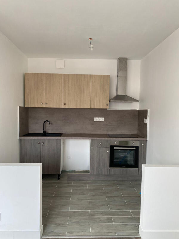 Immeuble de bureaux - 200 m² - 8 pièces