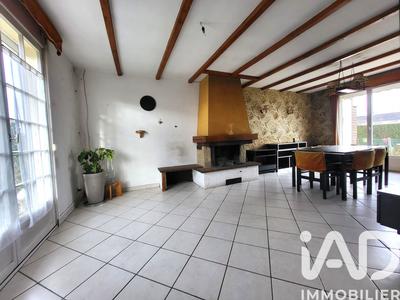 Maison - 82 m² - 4 pièces