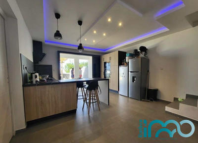 Villa - 100 m² - 4 pièces