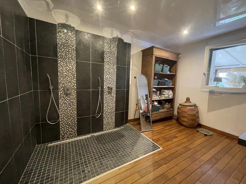 Pavillon - 114 m² - 4 pièces