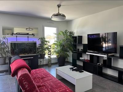 Maison - 77 m² - 3 pièces