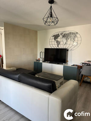 Appartement - 79 m² - 4 pièces