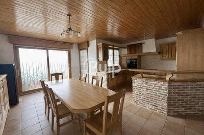 Maison - 111 m² - 6 pièces