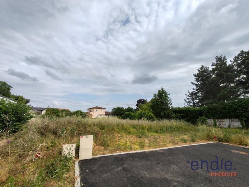 Terrain constructible - 530 m²