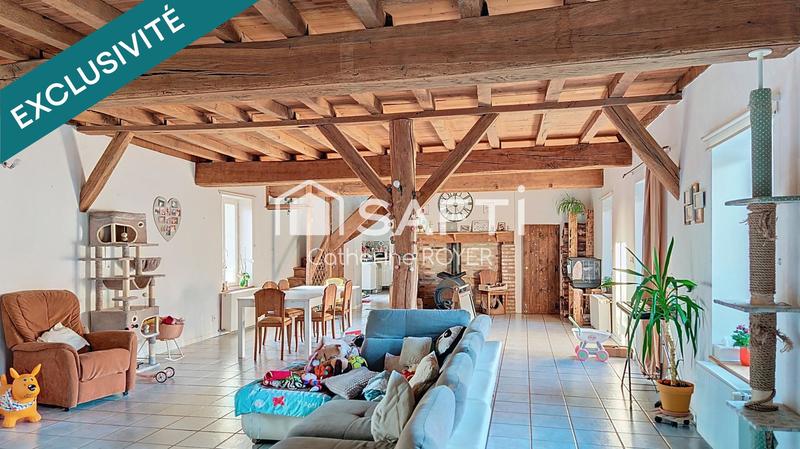 Maison - 230 m² - 6 pièces